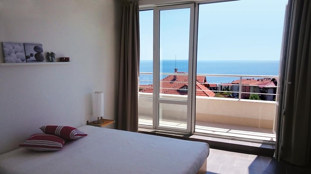High In The Sky Apartments Sozopol Esterno foto