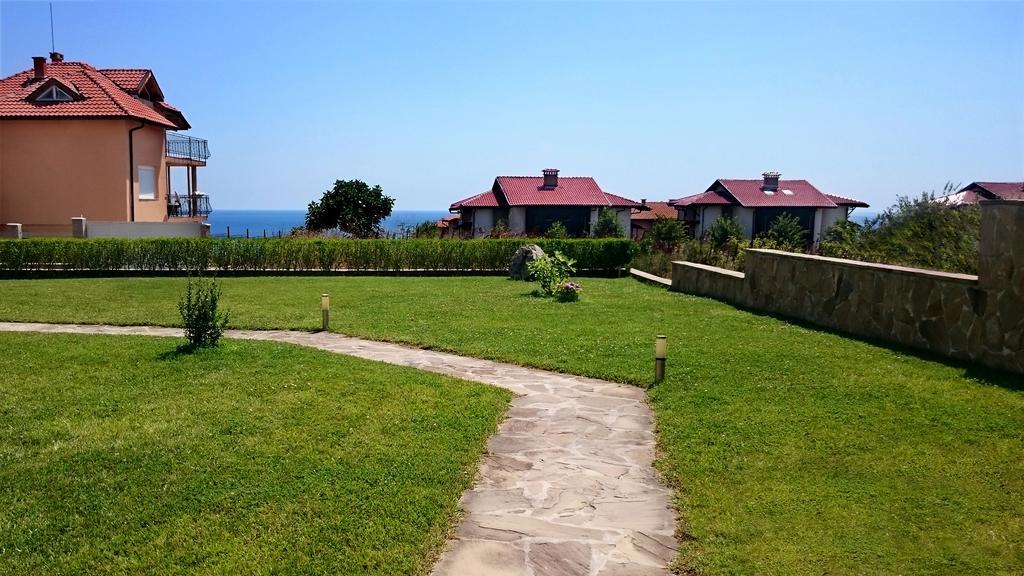High In The Sky Apartments Sozopol Esterno foto